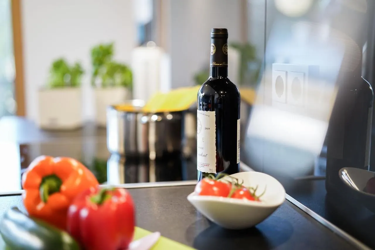 Max Lodging Serviced Apartments Monaco di Baviera 0*,  Germania
